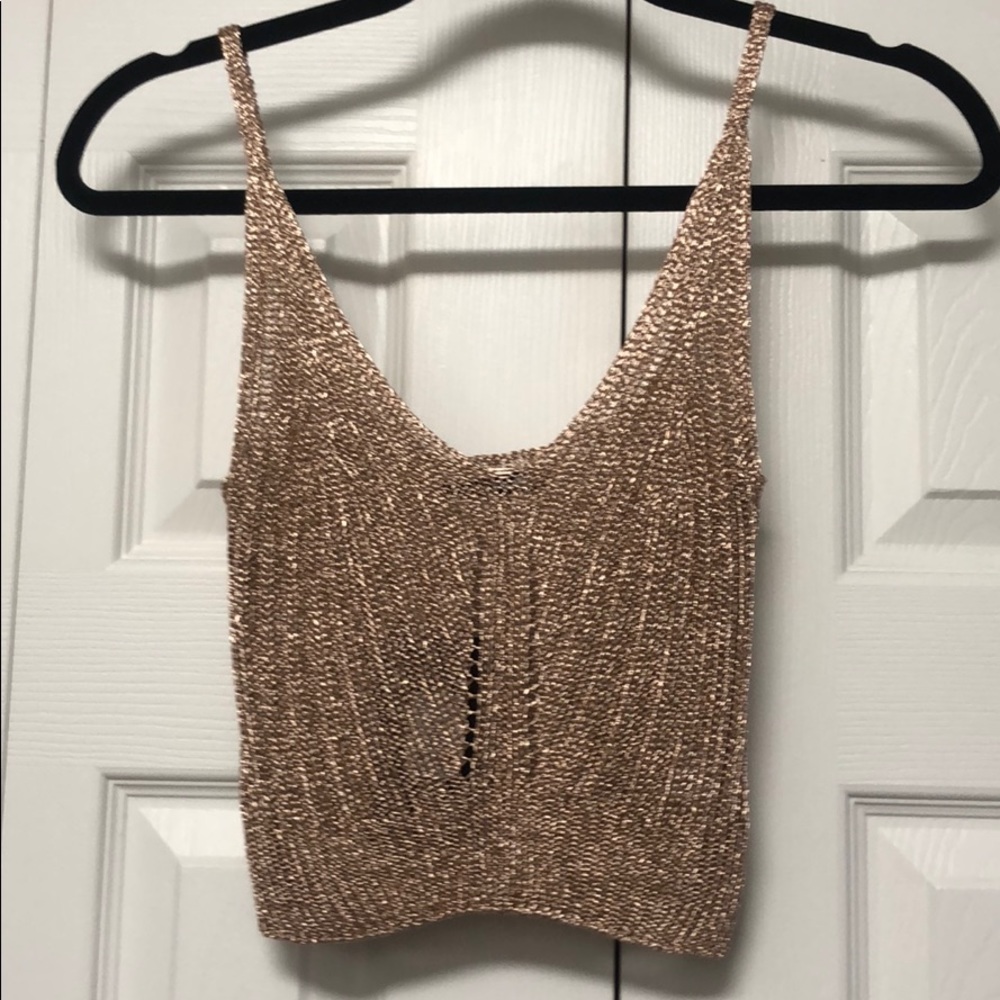 Brand new! Rose gold top